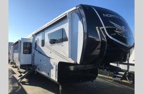 New 2025 Jayco North Point 381CKRE Photo
