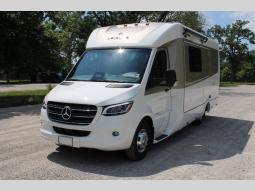 New 2025 Leisure Travel Unity U24CB Photo