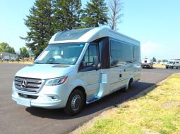 New 2025 Leisure Travel Unity U24TB Photo