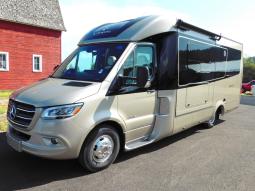 New 2025 Leisure Travel Unity U24CB Photo