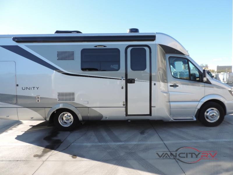 Motorhome 2016 Unity Murphy Bed For Sale Used 2016 Leisure Travel