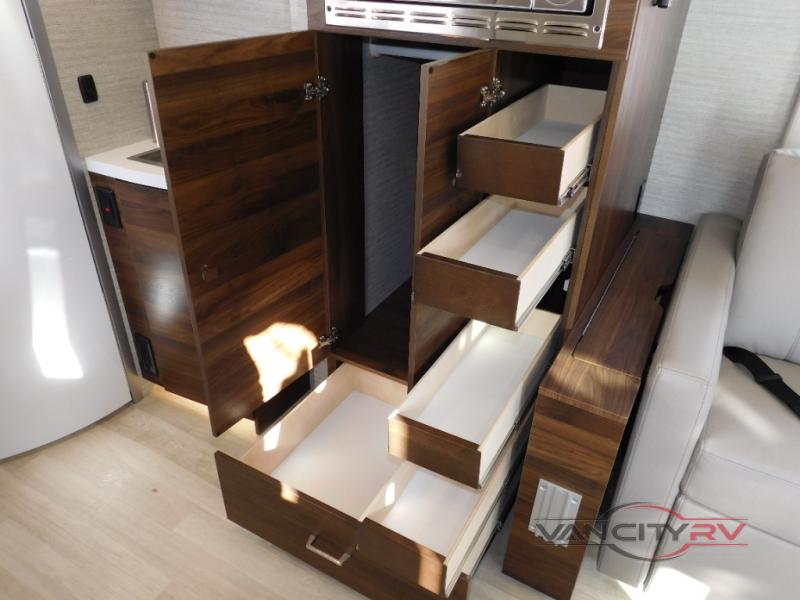 2023 View/24J/2023 image-24