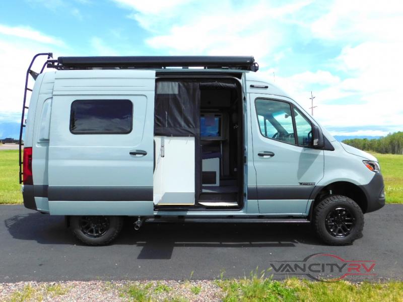 2025 Revel Sport/44N/2025 image-7