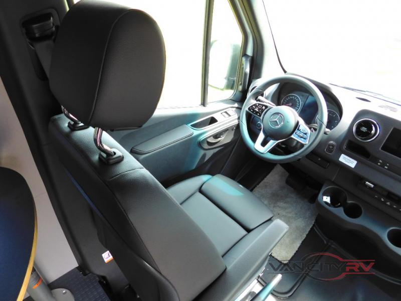 2025 Revel Sport/44N/2025 image-12