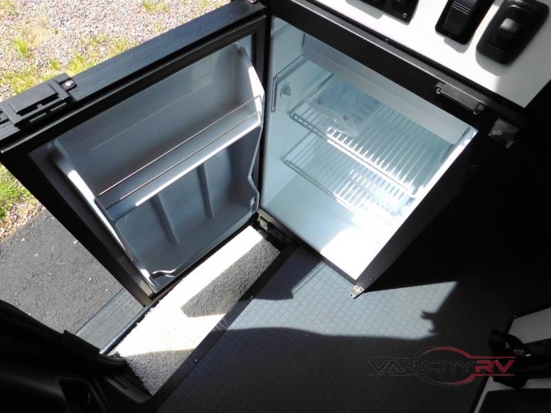 2025 Revel Sport/44N/2025 image-22