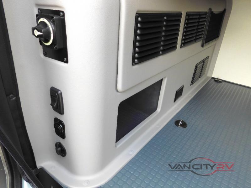 2025 Revel Sport/44N/2025 image-39