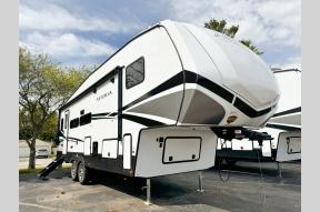 New 2025 Dutchmen RV Astoria 250RD Photo