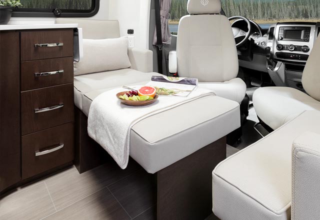 Leisure Travel Unity Motor Home Class B+ - Diesel