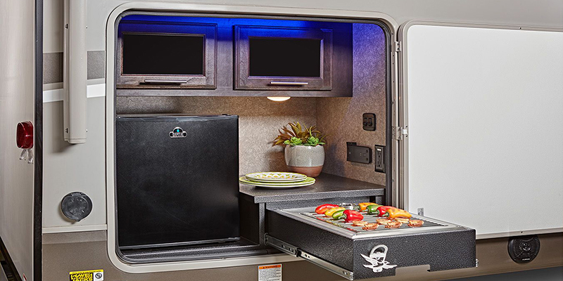 Jayco Eagle HT Fifth Wheel Outdoor Kitchen