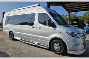 Used 2022 Midwest Automotive Designs Passage MD4 Photo