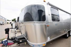 New 2025 Airstream Globetrotter 25FBQ Photo