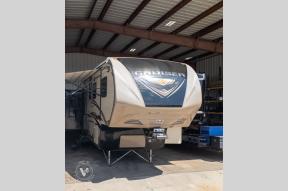 Used 2014 CrossRoads RV Cruiser CF35SS14 Photo
