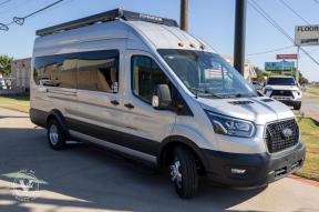 New 2025 Chinook Bayside RS Photo