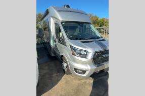 New 2025 Chinook Maverick EB Photo