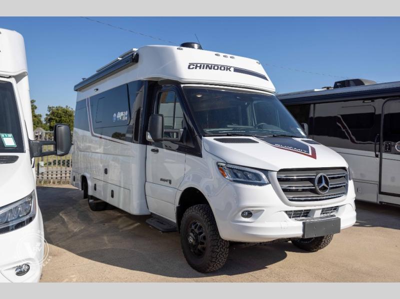 New 2025 Chinook Summit SS Motor Home Class B+ at Vogt RV Centers