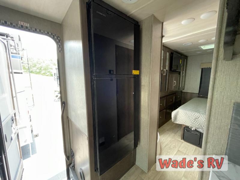 New 2024 NeXus RV VIPER 29V Motor Home Class C at Wade's RV | Joplin ...