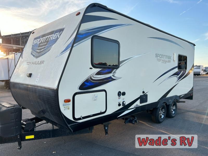 Used 2018 Venture RV SportTrek 190VTH Toy Hauler Travel Trailer at Wade