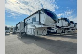 New 2025 Keystone RV Montana 3915TB Photo