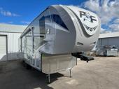 Passenger side front of the Arctic Fox Fifth Wheel.