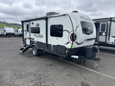 Awesome couple's trailer.