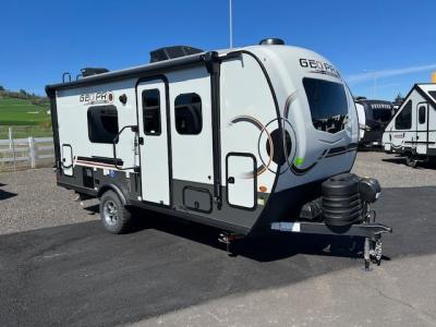 Camp side view of this Geo Pro.