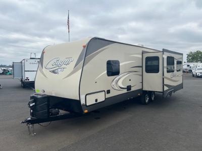 2016 Keystone Cougar 28RLS for sale.