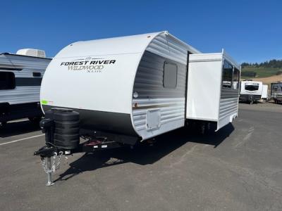 Front driver's side of this great Bunk House Trailer