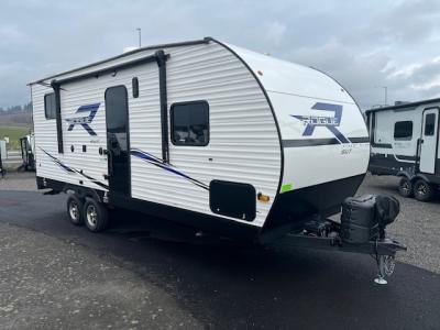 Beautiful toy hauler for sale.