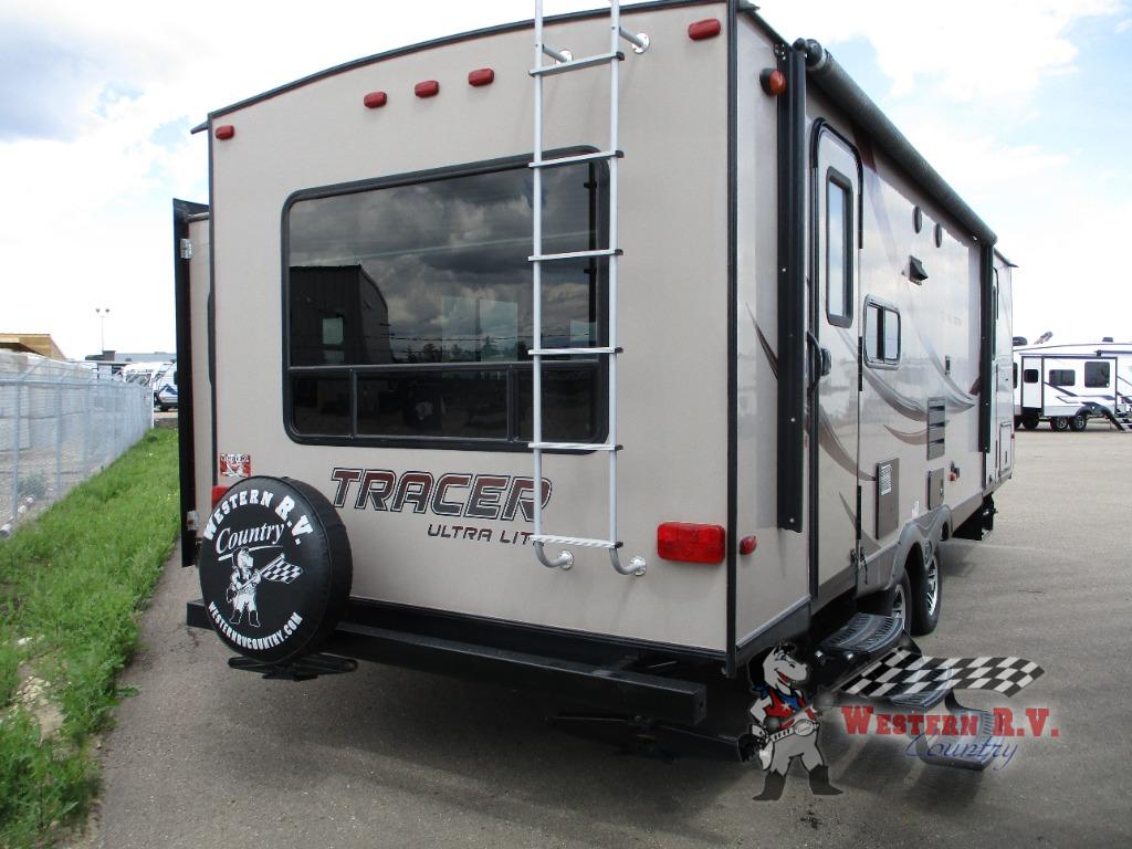 2015 Prime Time tracer 2640rls