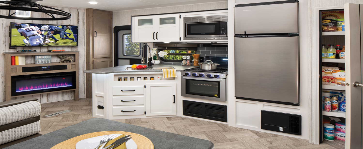 2018 Palomino Puma 30FBSS for sale in Western Trailer & Marine, Havre, Montana