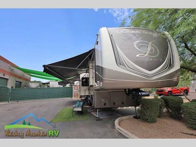 46' 4 SLIDES TRIPLE AXEL - ONE OWNER AND IN PERFECT LOW USE CONDITION