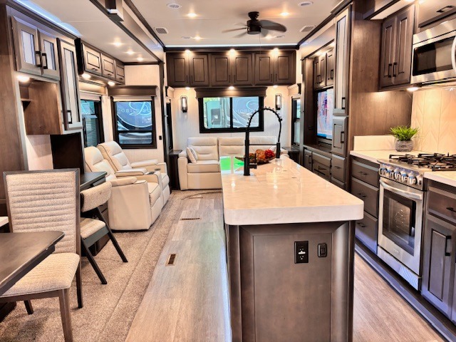 CELL PHONE PICTURES WHILE WE SERVICE THE COACH