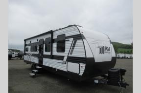 New 2025 Grand Design Momentum MAV 27MAV Photo