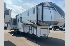 Used 2022 Alliance RV Paradigm 370FB Photo
