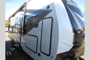 Used 2024 Grand Design Momentum G-Class 25G Photo