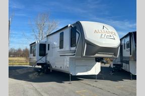 New 2025 Alliance RV Paradigm 340RL Photo