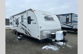 Used 2013 Coachmen RV Freedom Express 29QBS Photo