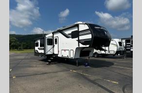 New 2026 Grand Design Reflection 303RLS Photo