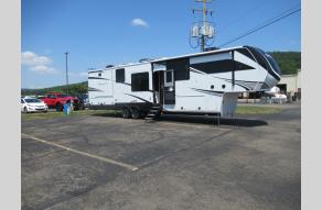 New 2026 Grand Design Solitude 390RK Photo