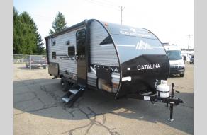 New 2025 Coachmen RV Catalina Summit Series 7 184BHS Photo