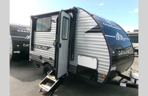 New 2025 Coachmen RV Catalina Summit Series 7 134BHX Photo