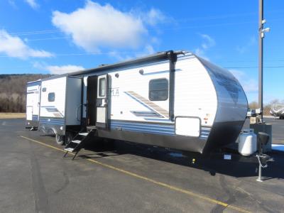 used travel trailers with 2 bathrooms