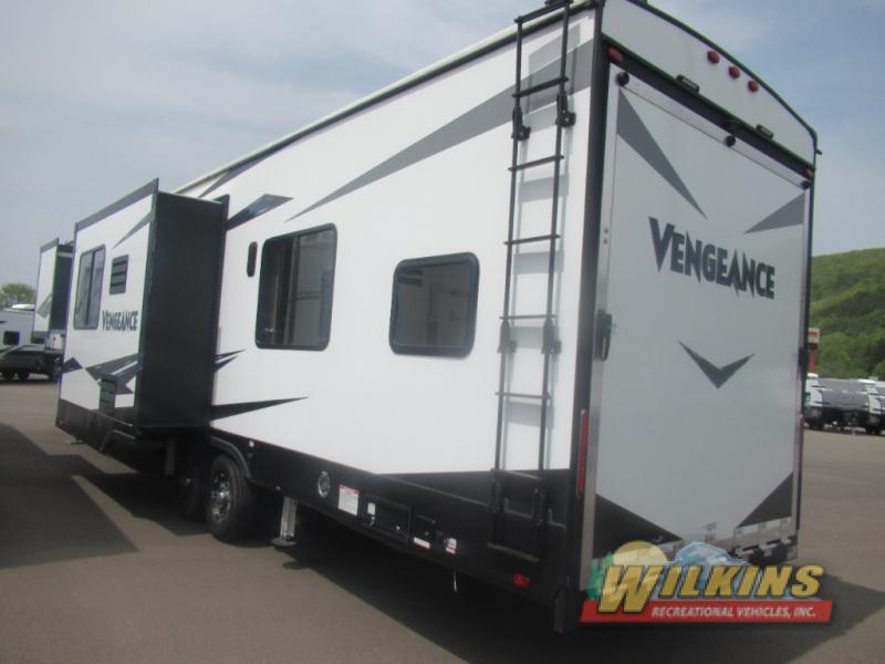 2019 Forest River vengeance 345a13