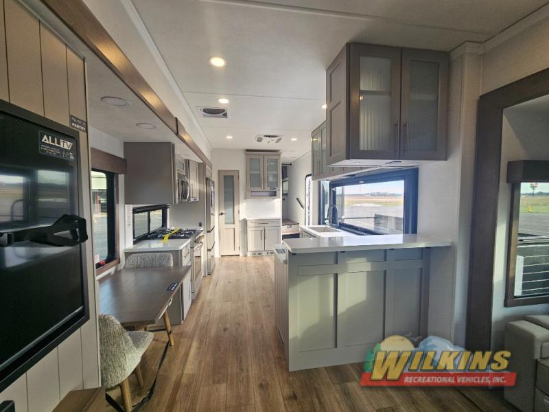New 2026 Alliance RV Paradigm 388SP