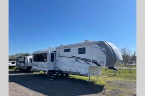 New 2025 Forest River RV Wildcat 33CHEF Photo