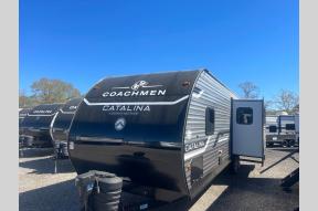 New 2025 Coachmen RV Catalina Legacy Edition 283RKS Photo
