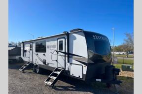 New 2025 Forest River RV Rockwood Ultra Lite 2918BH Photo