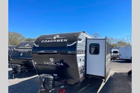 New 2025 Coachmen RV Catalina Legacy Edition 263FKDS Photo