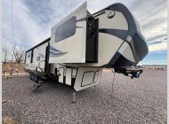 Used 2017 Keystone RV Montana High Country 380TH image