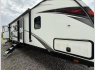Used 2018 Heartland North Trail 33BUDS King image